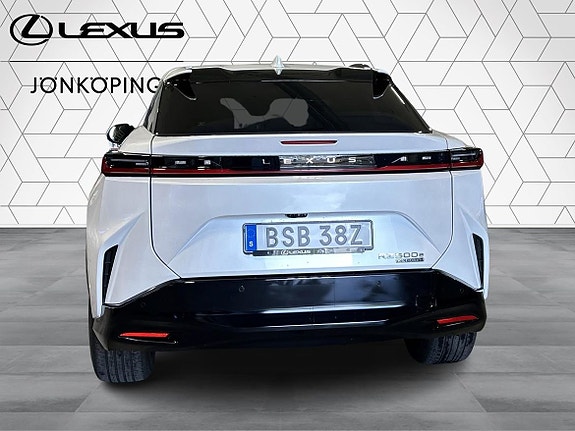 Lexus RZ500e 6 of 25