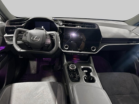 Lexus RZ500e 10 of 25