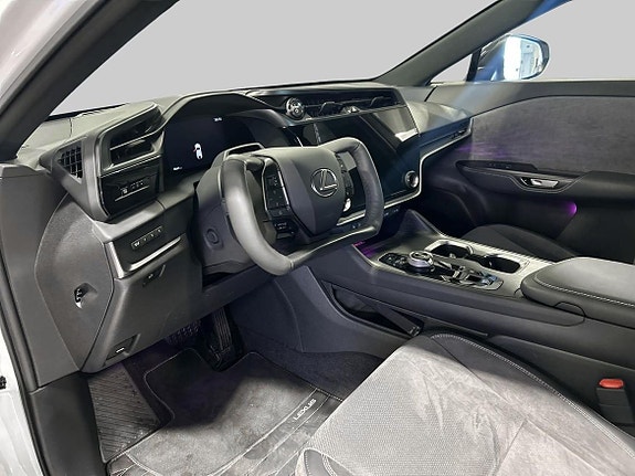Lexus RZ500e 12 of 25