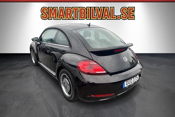 Volkswagen Beetle 3 of 10