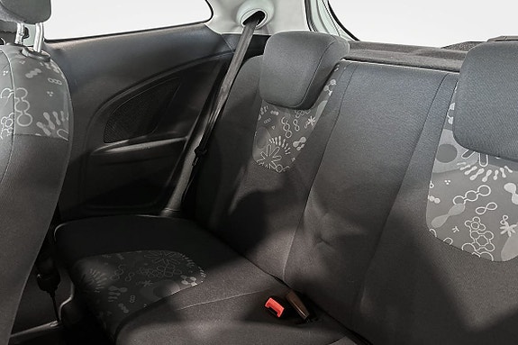 Ford Ka 7 of 10