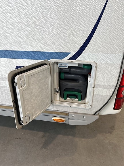 Adria Classica 743 UT / ALDE / Barnkammare / Året runt standard 5 of 5