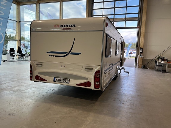 Adria Classica 743 UT / ALDE / Barnkammare / Året runt standard 3 of 5