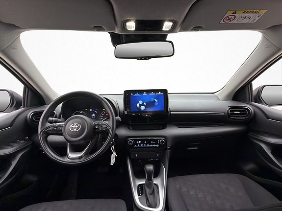 Toyota Yaris 9 of 27