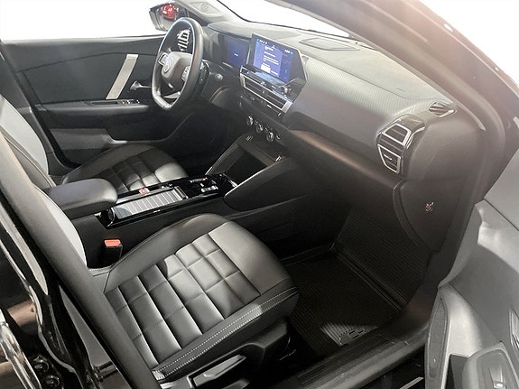 Citroen C4 11 of 15