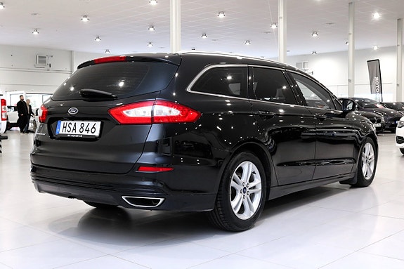 Ford Mondeo 3 of 26