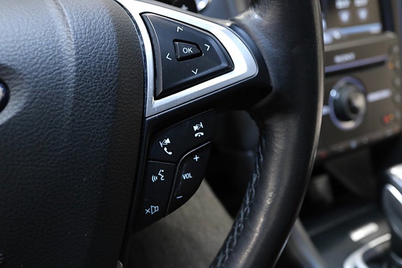 Ford Mondeo 25 of 26
