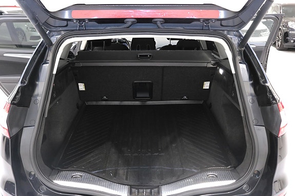 Ford Mondeo 16 of 26