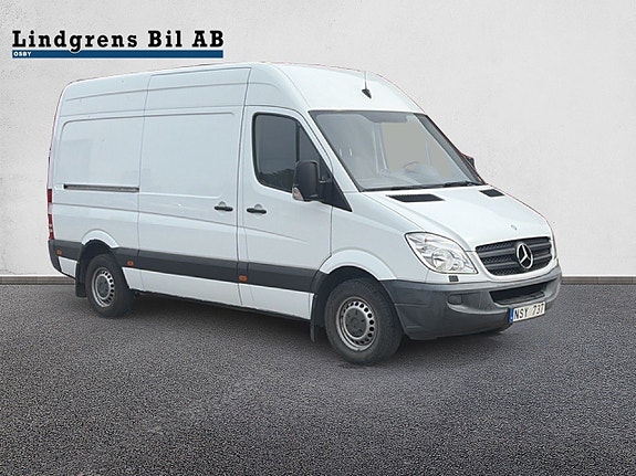 Mercedes-Benz Sprinter 213