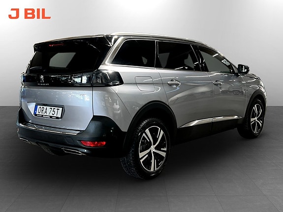 Peugeot 5008 4 of 5
