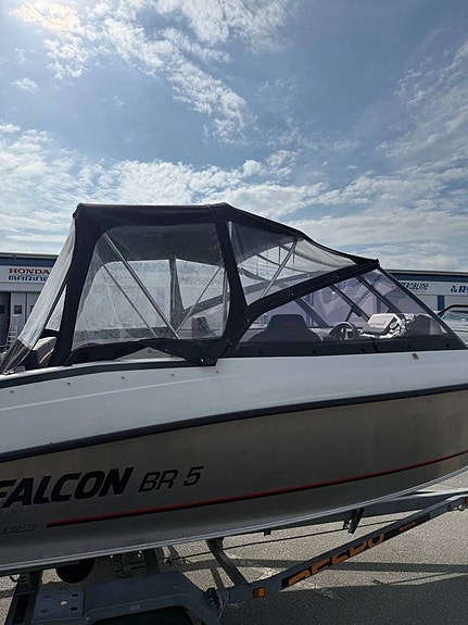 Falcon BR5 + Mercury 80 HK (2020) - 14 timmar - 1887 kr/måna 3 of 5