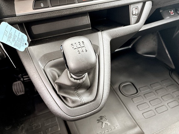 Peugeot Expert 11 of 13