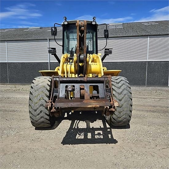 New Holland W170 - 14 ton 9 of 30