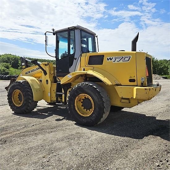 New Holland W170 - 14 ton 3 of 5