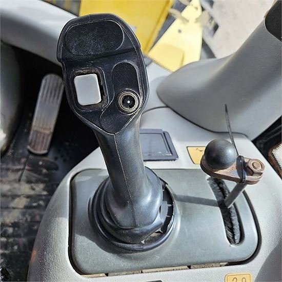 New Holland W170 - 14 ton 20 of 30