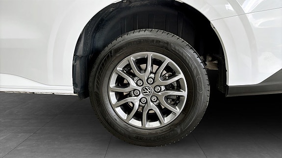 Volkswagen Transporter 6 of 12