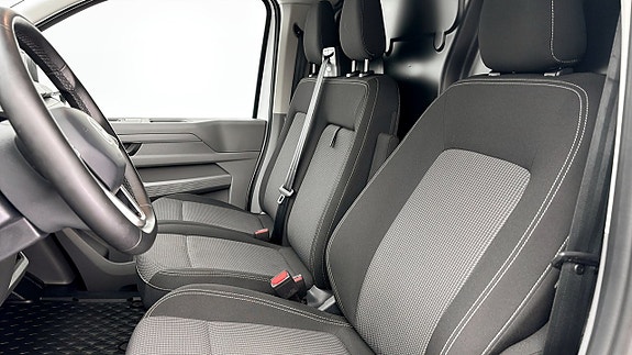 Volkswagen Transporter 8 of 12