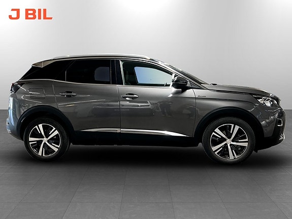 Peugeot 3008 13 of 15