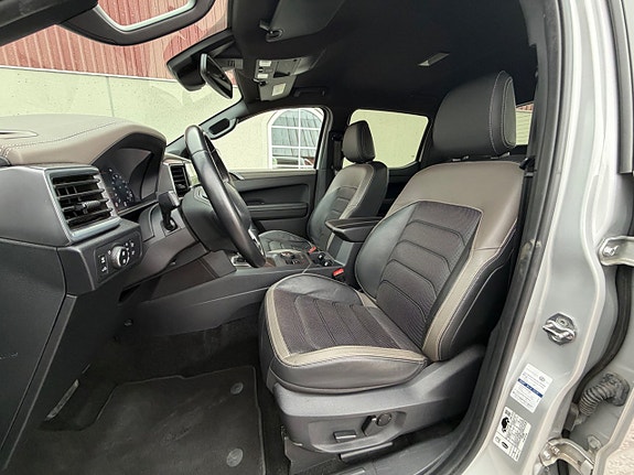 Volkswagen Amarok 8 of 13