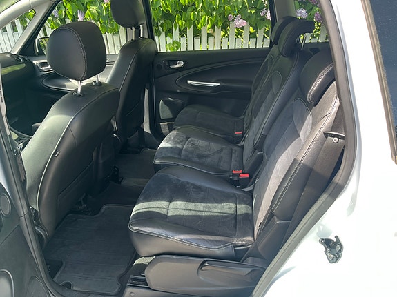 Ford S-MAX 6 of 10
