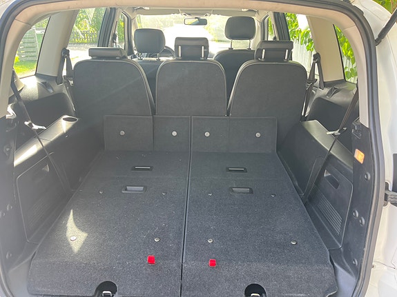 Ford S-MAX 5 of 5