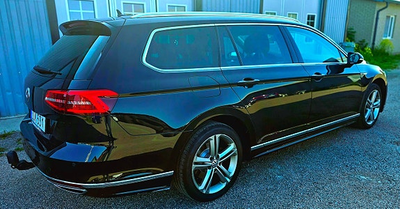 Volkswagen Passat 10 of 18