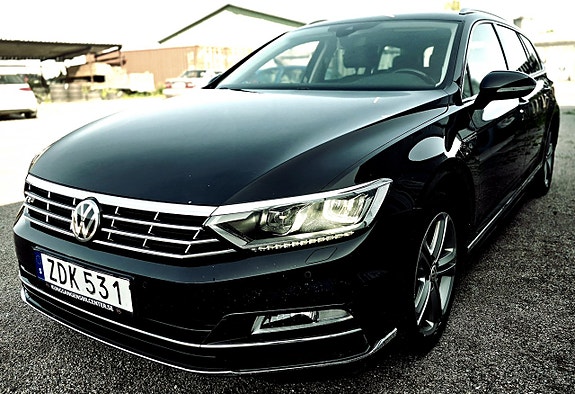 Volkswagen Passat 13 of 18
