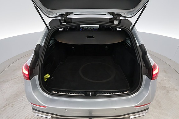 Mercedes-Benz C200 20 of 20