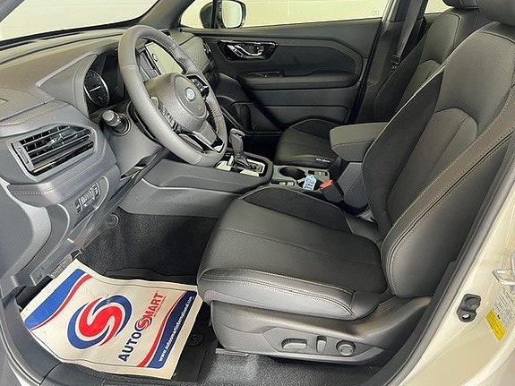 Subaru Forester 4 of 5