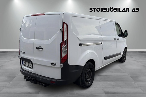 Ford Transit Custom 3 of 5