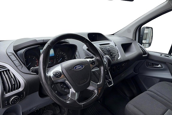 Ford Transit Custom 10 of 15