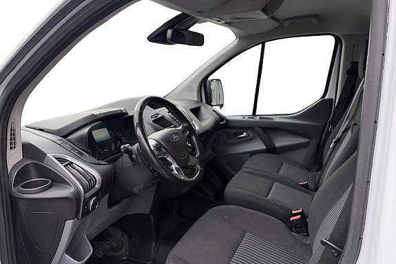 Ford Transit Custom 9 of 15