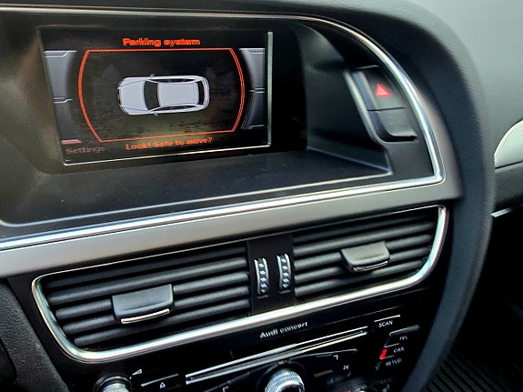 Audi A4 10 of 18