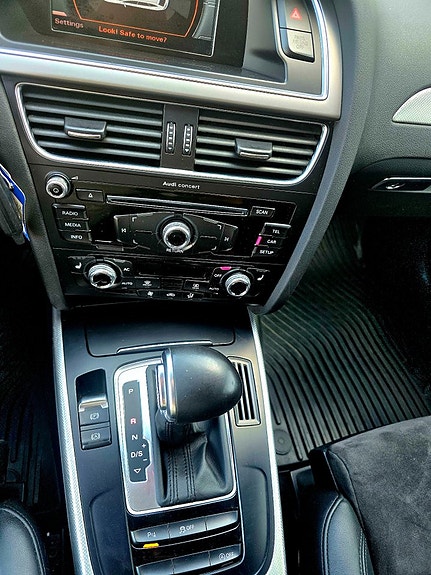 Audi A4 11 of 18