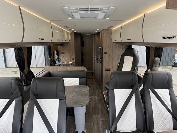 Volvo Contrast "Motorhome" 5 of 12