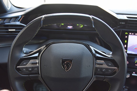 Peugeot 308 14 of 18