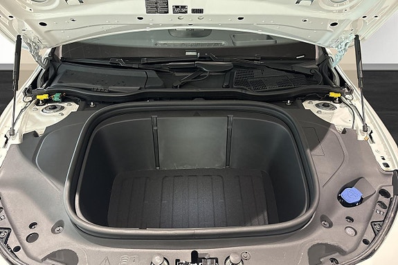 Mercedes-Benz CLA250+ 16 of 18
