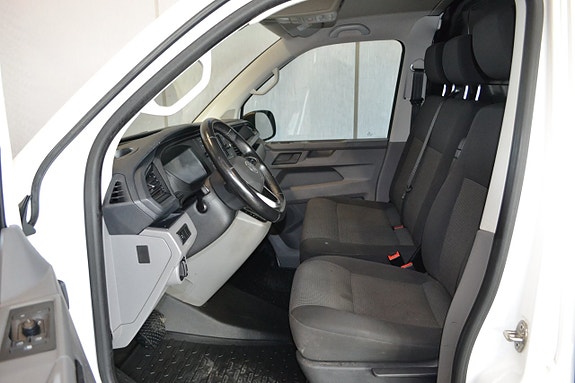 Volkswagen Transporter 4 of 5