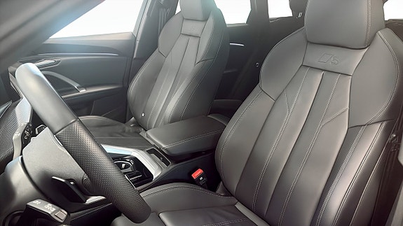 Audi Q5 8 of 18