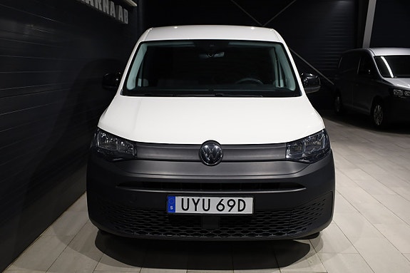 Volkswagen Caddy Maxi 2 of 5