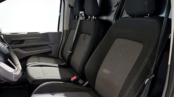 Volkswagen Transporter 8 of 12
