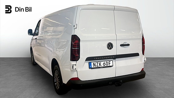 Volkswagen Transporter 3 of 5