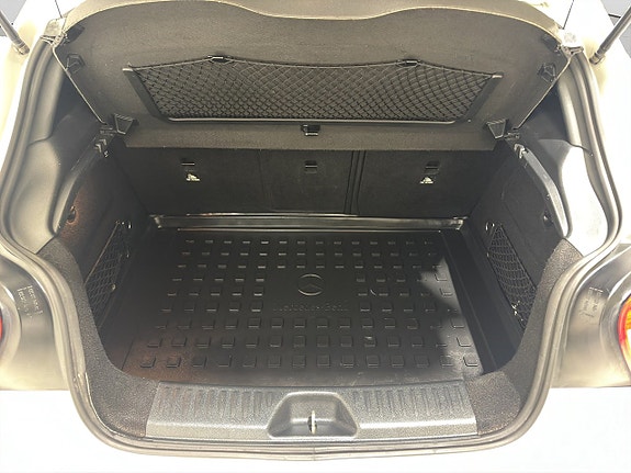 Mercedes-Benz A200 11 of 19