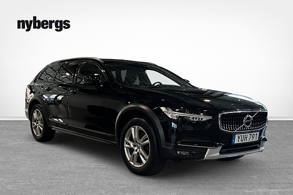 Volvo V90 Cross Country 5 of 5