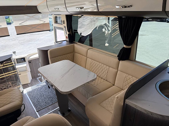 Setra S 411 HD. HIGH-END Camper! 12 of 12
