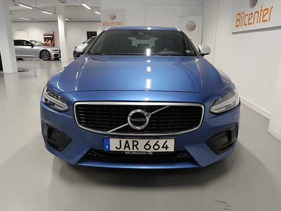 Volvo V90 8 of 30