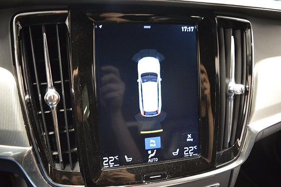 Volvo V90 30 of 30