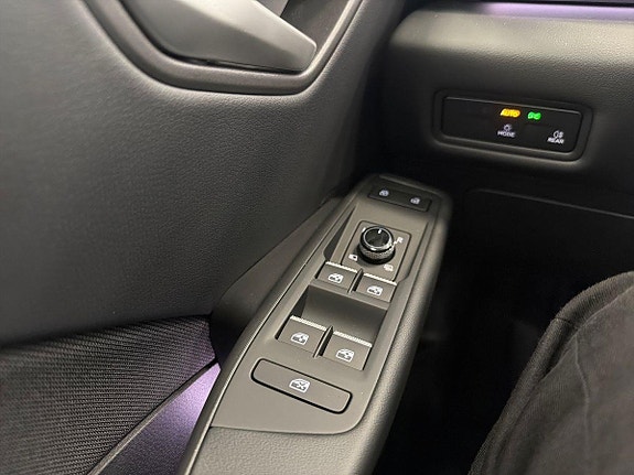 Volkswagen ID.3 Neo 16 of 19
