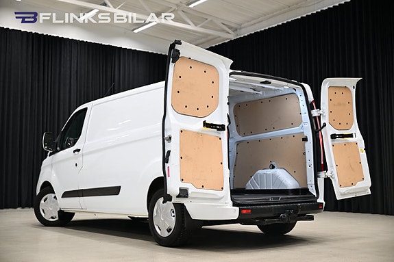 Ford Transit Custom 5 of 5