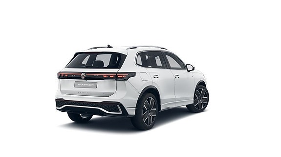 Volkswagen Tiguan 5 of 7